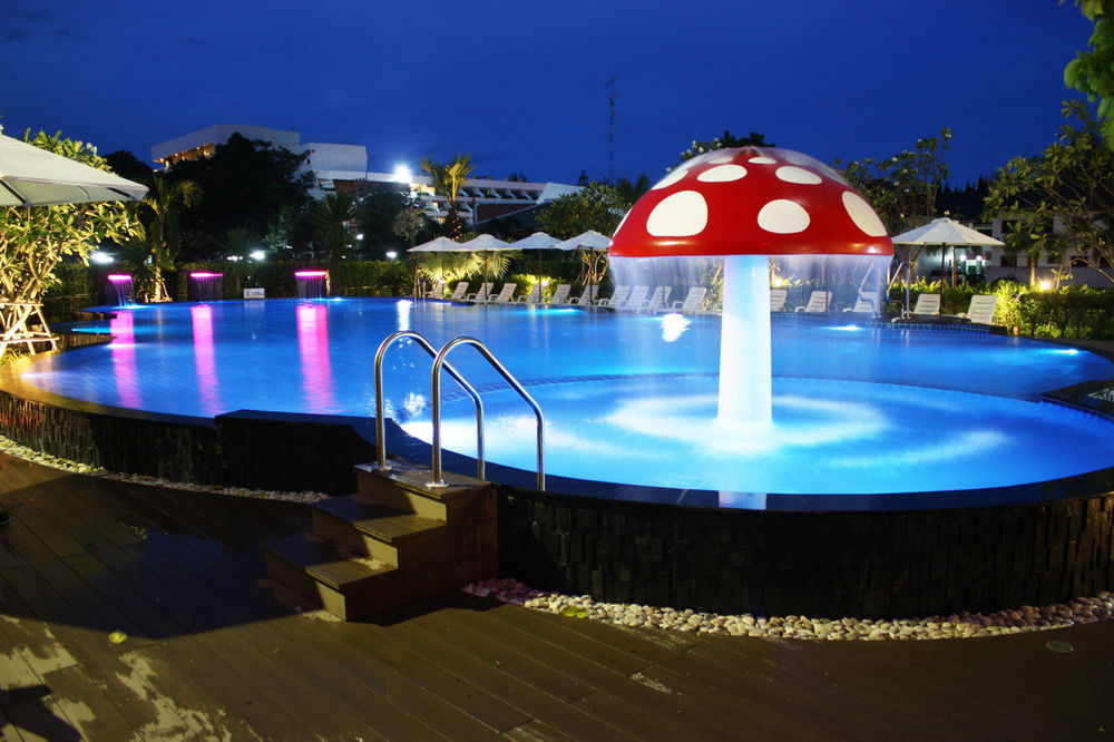 Golden Beach Cha-Am Hotel Exteriör bild